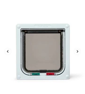 Closer Pets Rotary 4-Way-Locking Cat Flap white (309W) - Image 1 of 4
