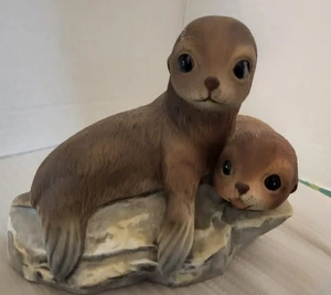 Vintage 1981 Homco Home Interiors Masterpiece Porcelain Baby Seal Pups Figurine - Picture 1 of 4