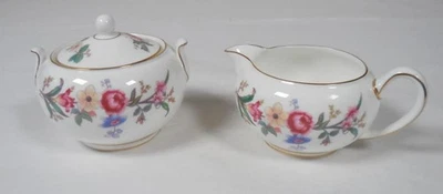 Crema y azucarero cubierto Wedgwood Bone China 'Devon Sprays', EXCELENTE Foto 1 de 4