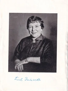 Liesl Karlstadt "Bühnenpartnerin Karl Valentin"- Grußblatt - original signiert - Bild 1 von 3