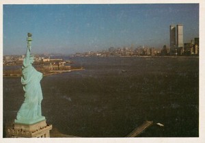 Lee Iacocca Statue of Liberty Card w/World Trade Center Twin Towers Vintage 1983
