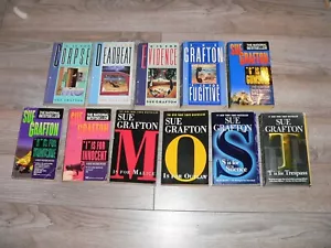 Lot of 11 Kinsey Millhone "Alphabet" Mystery Novels by Sue Grafton, PB Books - Picture 1 of 5