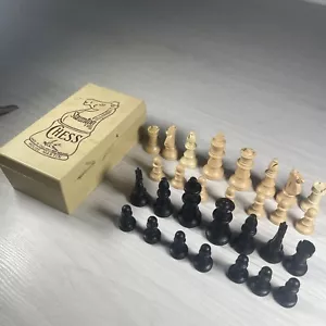 Staunton Plastic Chess Set Pieces House Martin - NOT COMPLETE - Vintage - Picture 1 of 3