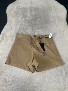 New Gap Khaki 4” High Rise Shorts Size 12 Bottoms Belt NWT Bottoms - Picture 1 of 8