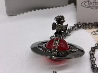 Collar Vivienne Westwood Orbe Grande Rojo Oscuro R 4.3cm - Imagen 1 de 4