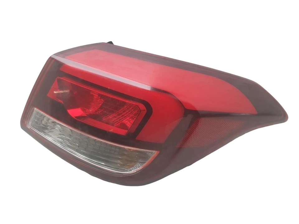 HYUNDAI I20 Taillight Lamp Off Side Right Rear Outer 3 Door LED 2015 Mk2   - Image 1 of 4