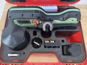 Leica CS20 LTE Controller - Picture 1 of 9