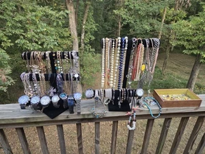 Huge Estate Jewelry Lot! Necklaces Rings Bracelets Watches Modern And Vintage - Picture 1 of 22