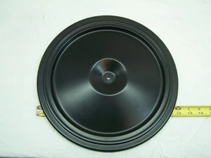 Corvette 1973-1975 Air Cleaner Lid Only in Very Nice Condition - Picture 1 of 2