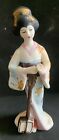 Figurine geisha peinte à la main avec guitare, 7 pouces