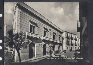 Cartolina Petralia Sottana Palazzo del Comune ANIMATA AUTO U195 - Picture 1 of 1