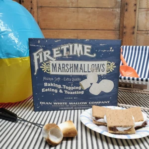 IMPRESIONANTE PRIM ANTIGUO VINTAGE RETRO AMERICANO ESTILO HOJALATA FIRETIME MARSHMALLOW SIGNO - Imagen 1 de 11