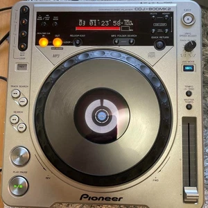 Pioneer CDJ‑800MK2 Professional DJ CD/MP3 Player Silver Vinyl Style Deck Tested - Picture 1 of 6