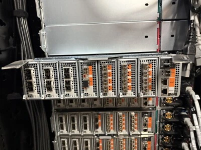 HPE 3PAR StoreServ 20800 R2 Node 2x 8 Core 2,5Ghz 192GB/128GB - Q1H31A - Image 1 of 4