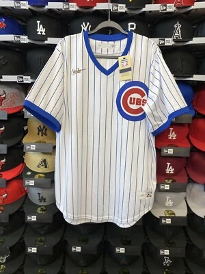 Nike Chicago Cubs Ernie Banks Cooperstown Throwback White Jersey (Sz L)  - Image 1 of 4