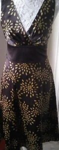 Ted Baker Pure Silk Brown Floral Sleeveless knee length Dress sz2. Pretty. - Picture 1 of 8