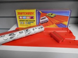 MATCHBOX SUPERFAST TA-6 Passaporto Catapulta Boxato e mai usato Ex Negozio Stock - Foto 1 di 9