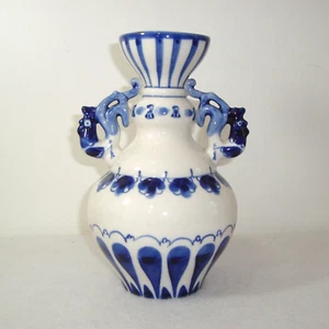 Vintage Russian Gzhel Hand Painted Blue & White Vase with Rooster Handles - Picture 1 of 7