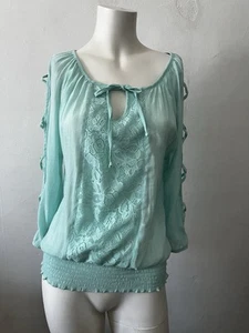No Boundaries size Med Mint green Boho Lace Tie Front cutout Sleeve Blouse - Picture 1 of 11