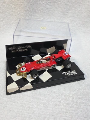 Minichamps 1/43 Lotus 72 1970 1st GP win, Watkins Glen, NY; Emerson Fittipaldi - Image 1 of 3