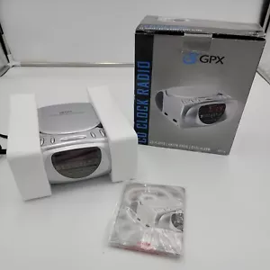 Vintage GPX D714 AM/FM Stereo Clock Radio W Dual Alarm & Fixer Upper CD Player - Picture 1 of 7