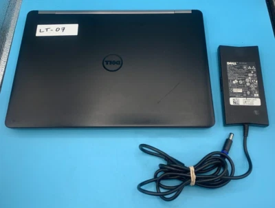 Dell Latitude E5470 14" computer portatile / i5-6TH / 4 GB RAM / 128 GB SSD (OFFERTE OK) - Immagine 1 di 4