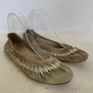 Bloch Tan Cream Suede Woven Bohemian Ballet Flats Distressed Cut outs - Sz 9.5 - Picture 1 of 10