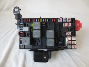 06 F250 F350 fuse box 6c3a-14a067-ad ~~~010 06 25 25 (US) - Picture 1 of 8
