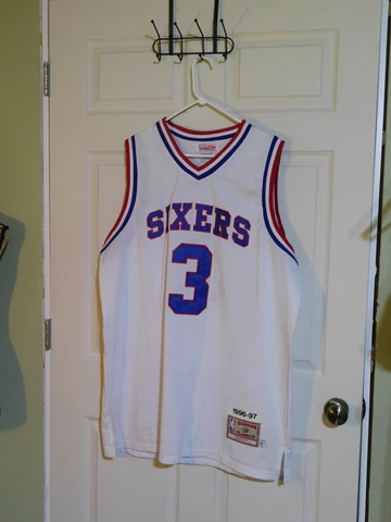 Mitchell & Ness Hardwood Classics 96-97 Sixers #3 Allen Iverson. Size 2XL Long Cover