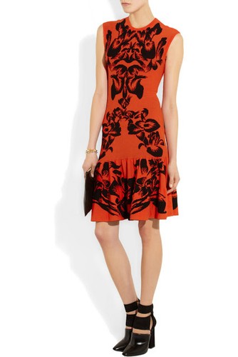 Abito gonna skater ICONIC McQ by Alexander McQueen fantasia floreale corallo nero