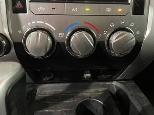 Controles de calefacción TUNDRA 14-21 559000C110 doble cabina (4 puertas) manual - Imagen 1 de 4