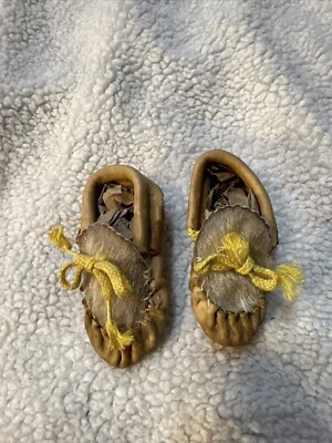 Mocasines BABY Hechos en Canadá Cuero Marrón Claro Genuino Bebé Talla 3 Foto 1 de 4