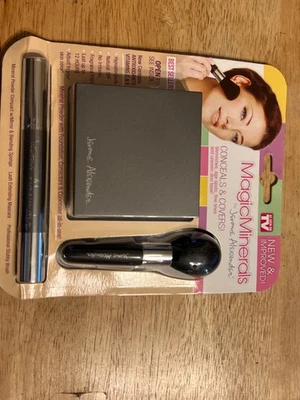 Magic Minerals by Jerome Alexander Seen on TV Med Foundation Concealer Set NEW - Image 1 of 3