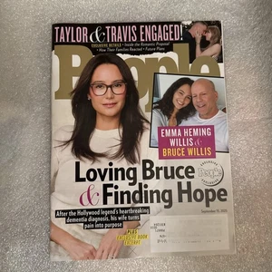 People Magazin 15. September 2025 Bruce Willis - Taylor & Travis verlobt - Bild 1 von 2