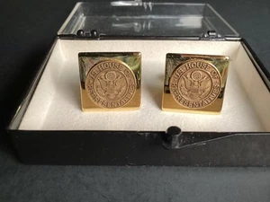 Gemelos en tono dorado de la Cámara de Representantes de Estados Unidos en caja (de colección) - Imagen 1 de 3