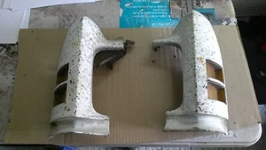 a pair of tail lights from a American car. maybe Cadillac Chrysler limo etc - Picture 1 of 2