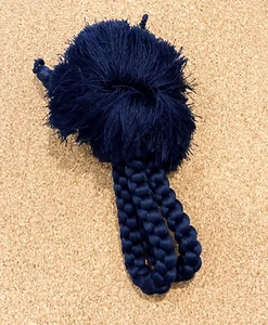 1 PAIR Mens Vintage Japanese Dark Navy Silk Pre-Tied Haori Himo Ties & 'S' hooks - Picture 1 of 16