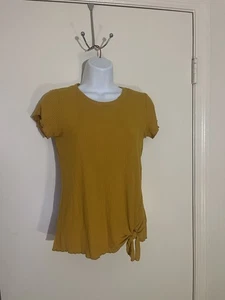 Female Young Adult ART CLASS Gold Shortsleeve W/Side Hem Tie Pullover Sz L 10-12 - Picture 1 of 5