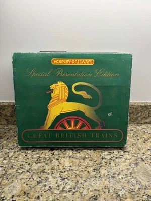 Hornby Great British Train Pack Manchester United Manchester United - Image 1 of 3