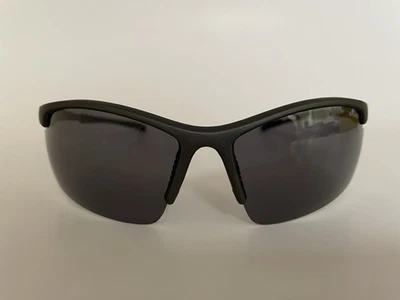 Auténticas gafas de sol deportivas Champion CU 5141 C04 grises de plástico lentes polarizadas grises Foto 1 de 4