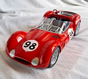 MASERATI TIPO 61 #98 GP Riverside 1960 C.SHELBY 1:18 MINICHAMPS 1006012 come new - Foto 1 di 19