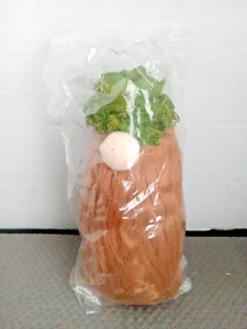 Brand NEW Garden Gnomes Lot Of 7 True Living Outdoors Bumble Bee Flower Baskets - Picture 1 of 17