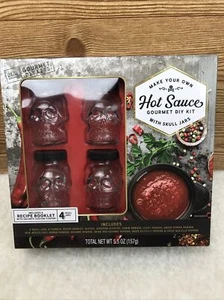 Machen Sie Ihre eigene heiße Sauce Gourmet DIY Kit Totenkopf Gläser jamaikanische Piment Paprika - Bild 1 von 6