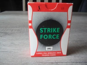 Set 64 carte collezionabili Strike Force Premiere Edition Ladies Pro Bowlers Tour 1991 - Foto 1 di 6