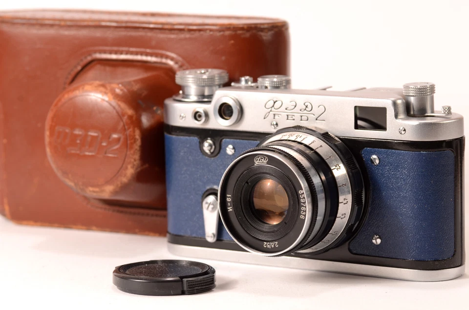 FED 2 Serviced CLA USSR LEICA Film Blue Camera Soviet Industar 61 f2.8/50mm Lens - Image 1 of 4