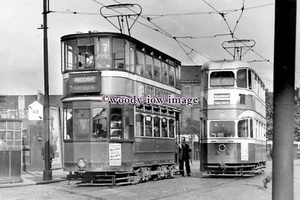 a0896 - Glasgow Trams - Trams No.35 & 1365 at a Tram Stop - print 6x4 - Picture 1 of 1