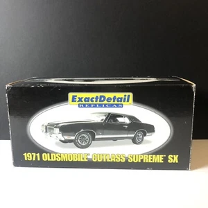 Exact Details Replica 1971 Oldsmobile Cutlass Supreme SX 1/18 NEW - Picture 1 of 8