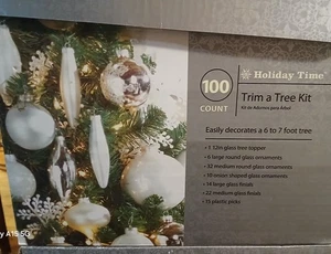 100 COUNT HOLIDAY TIME Trim A Tree Kit ONE FULL BOX and ONE BOX MISSING  3 Bulbs - Picture 1 of 12