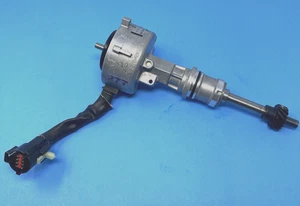 OEM Ford 5.0L 302 Distributor F4ZE12127AA F4ZE-12127-AA - Picture 1 of 8