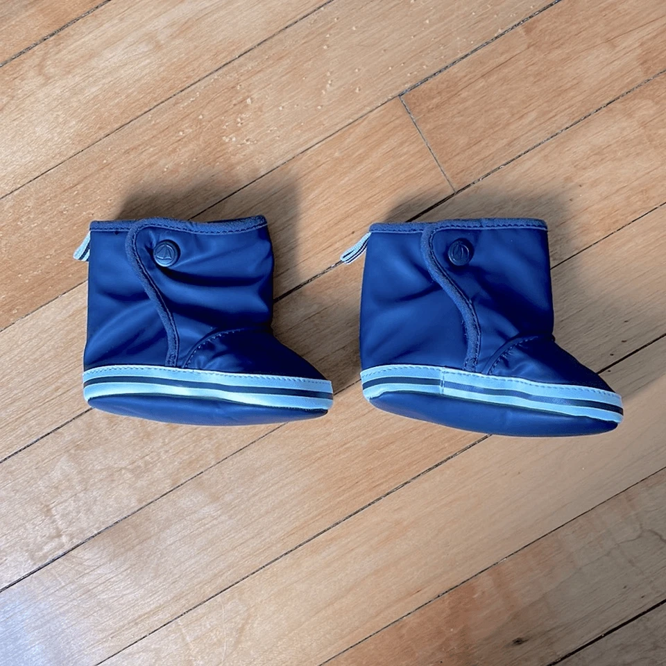Petit Bateau infant rain boots - Image 1 of 1
